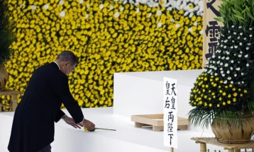 Japonia në 80-vjetorin e kapitulimit në Luftën e Dytë Botërore u shpreh respekt të vdekurve