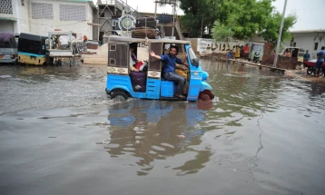 Të paktën 49 persona humbën jetën në përmbytjet në Pakistan