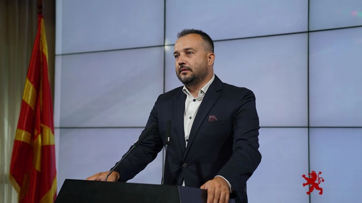 Лефков: Како Заев со државна плата стигна до јахта од 850 илјади евра, СДС и Филипче должат одговори