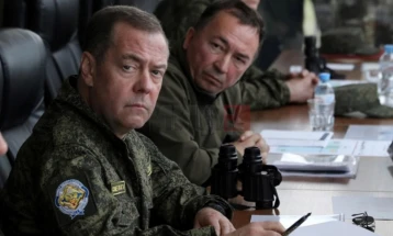 Medvedev: Takimi tregoi se negociatat janë të mundshme pa parakushte