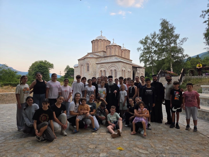 Заврши петтиот последен летен камп по вероучение во Бигорскиот скит во Битуше