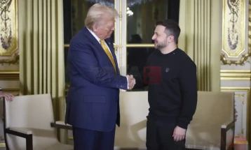 Билд: Трамп сака утре прво да има тет-а-тет средба со Зеленски, а потоа и со европските лидери