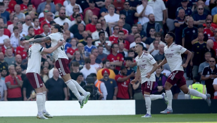 Arsenal off to winning start at Utd, Chelsea and Palace in stalemate