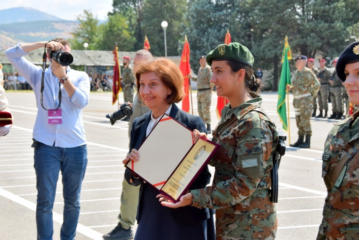 Siljanovska-Davkova: Army is a pillar of stability and peace for over 30 years