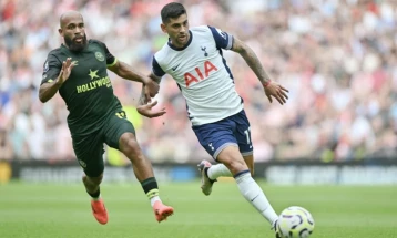 Ромеро го продолжи договорот со Тотенхем до 2029