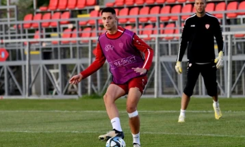 Репрезентативецот Манев нов фудбалер на Нови Пазар