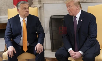 Блумберг: По средбата со европските лидери, Трамп од Орбан побара укинување на ветото за членство на Украина во ЕУ