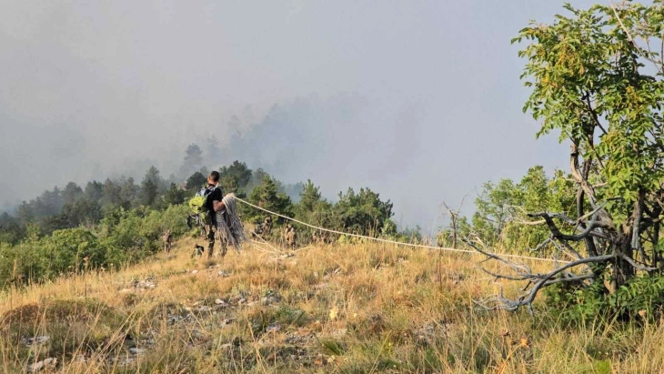 Jasen fire still burning, crews work to create containment line