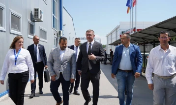 Мицкоски од Кочани: До крајот на следната година овој капацитет ќе има 3700 вработени, „Амфенол“ кај нас донесе исклучително висока технологија