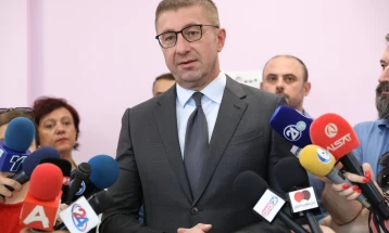 Mickoski: If elections fail after independents are allowed to run with only two signatiures collected, gov't has the right to appoint trustees