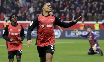 Адли од Баер во Борнмут