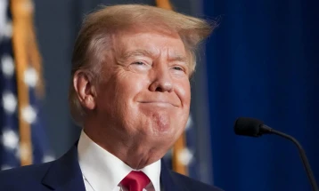 Апелацискиот суд во Њујорк ја поништи казната од околу 500 милиони долари против Трамп