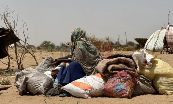 Дрон уништи конвој на ОН со храна за гладните во Дарфур