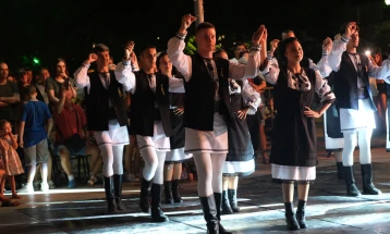 Општина Карпош: Третата вечер на „Карпошовото културно лето 2025“ одбележана со бурни емоции