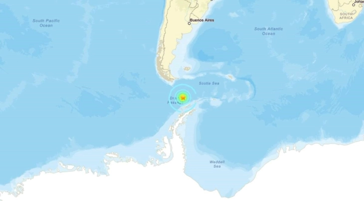 7.5-magnitude earthquake strikes off southern tip of South America
