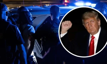 Trump plans to appear alongside military on streets of Washington