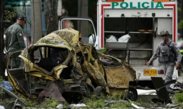 At least 18 dead in two attacks in Colombia
