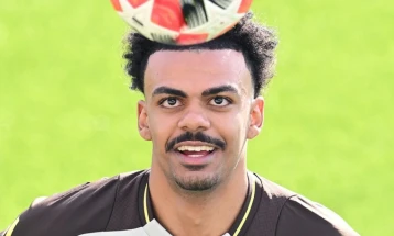 Виљареал потроши рекордна сума пари за Португалецот Веига