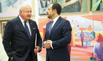 Христодулидис и Штокер ја истакнаа потребата за повторно обединување на Кипар