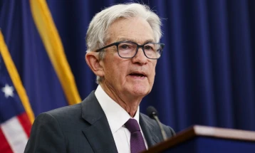 Пауел: Поради нестабилниот пазар на трудот потребно е намалување на каматните стапки