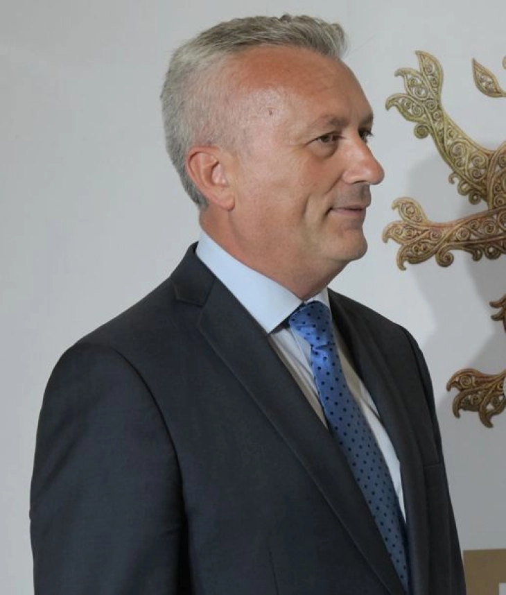 Сајкоски: Во Собранието носиме закони кои придонесуваат за подобрување на состојбата во сите општини  