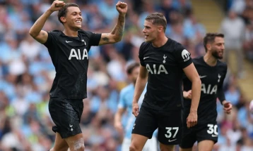 Тотенхем го совлада Манчестер Сити