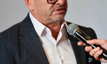 Ристески: Оперативен план за вработување е во вредност од 40 милиони евра, а целта е работно ангажирање на младите за да останат во Македонија