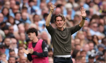 Томас Франк ги повтори успесите на Мурињо и Конте