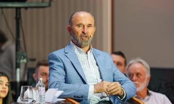 Трајановски: За една година пуштивме во употреба 101 километар експресни и регионални патишта во вредност од околу 200 милиони евра