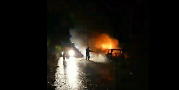 Повеќе патнички и товарни возила опожарени синоќа во Куманово