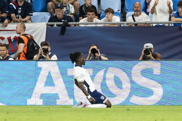 Судирот со Рабио го забрза трансферот, Роу се пресели во Болоња