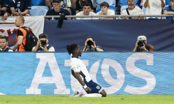 Судирот со Рабио го забрза трансферот, Роу се пресели во Болоња