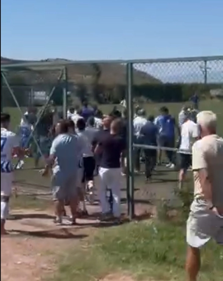 Осум дена притвор за 43 годишниот родител кој вчера нападна двајца 15 годишни фудбалери на штипска „Брегалница“