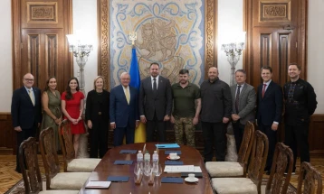 Келог: Американските власти напорно работат на ставање крај на војната во Украина