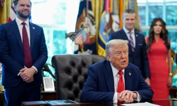 Tramp: Amerika do ta përkrah Ukrainën, dëshiroj që ajo luftë të përfundojë