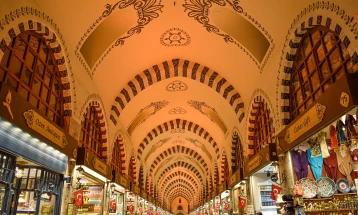 Турската полиција заплени накит и антиквитети вредни 25 милиони евра во рација во Истанбул