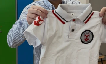 Герасимовски: Пристигнаа првите ученички униформи, во тек е дистрибуција до сите основни училишта во Центар