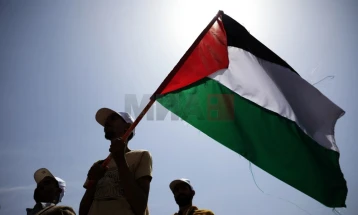 Палестинската управа го повика Вашингтон да ја преиспита одлуката за укинувањето на визите