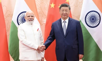 China's Xi urges cooperation as he seeks rapprochement with India