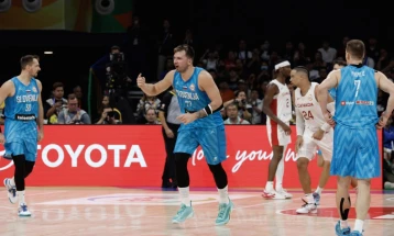 Евробаскет 2025: Дончиќ ја однесе Словенија во осминафиналето