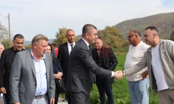 Премиерот Мицкоски во посета на Општина Брвеница