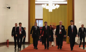 Си Џинпинг побара од словачкиот премиер Фицо поддршка за подобрување на односите меѓу Кина и ЕУ