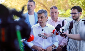 Mexhiti: Do të subvencionojmë 200 automjete elektrike për taksistët