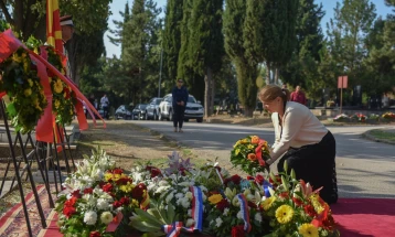 Шукова: Независноста е обврска за иднината, потребни ни се функционални институции и храбри реформи