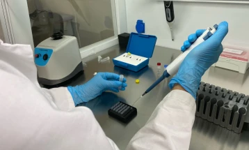 Состанок на Комисијата за заразни болести