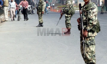 Katmandu vendos orë policore, ushtria patrullon nëpër rrugë