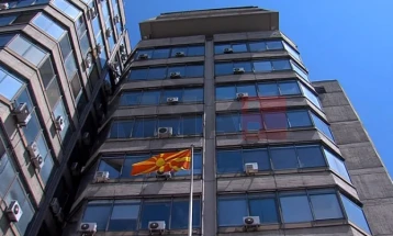 Banka Popullore: Lirohen pagesat e përditshme për qytetarët dhe kompanitë