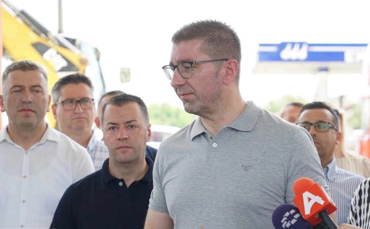 Мицкоски: Пратениците нека појдат и во АНБ и во АР, нема што да зборувам повеќе