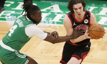 НБА: Гиди уште четири години во Чикаго за 100 милиони долари