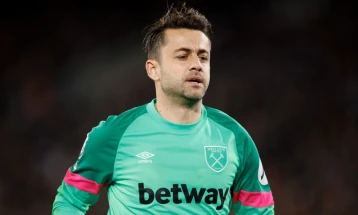 Фабијански се врати во Вест Хем